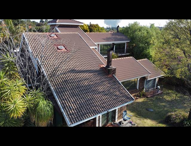 5 BEDROOM FREESTANDING FOR SALE IN REYNO RIDGE